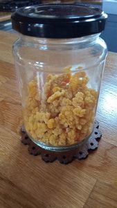 Cómo revivir gránulos de kéfir de leche deshidratado